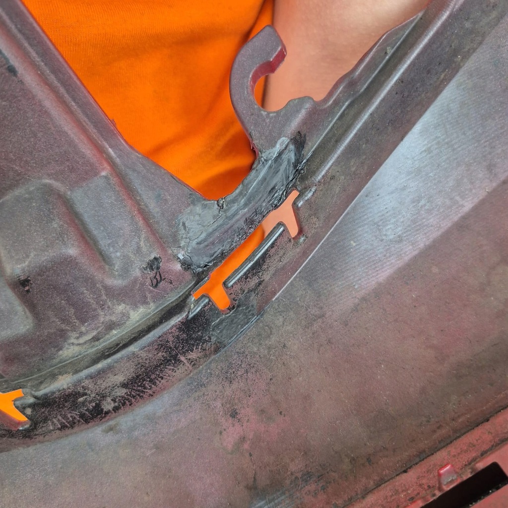 фото №12, Toyota auris ii 2 12-15 бампер перед передний pdc