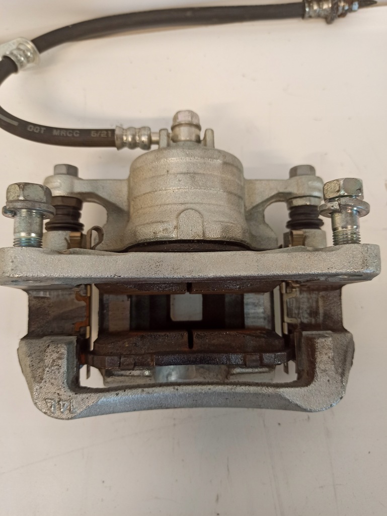 фото №5, Suzuki swift mk8 суппорт правый перед 2022r.