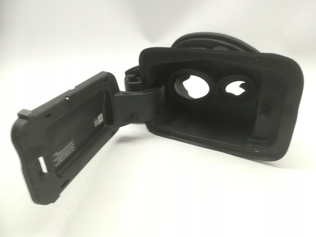 фото №1, Заливная горловина топлива защита крышка bmw x7 g07