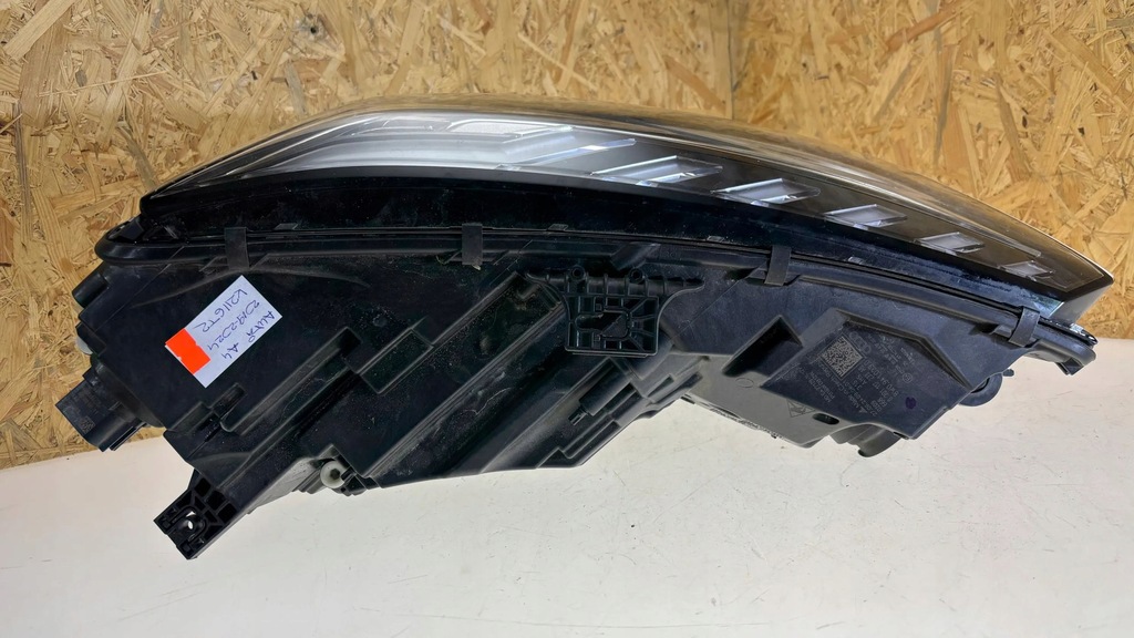 фото №7, Audi a4 s4 b9 8w 2021 лампы передние