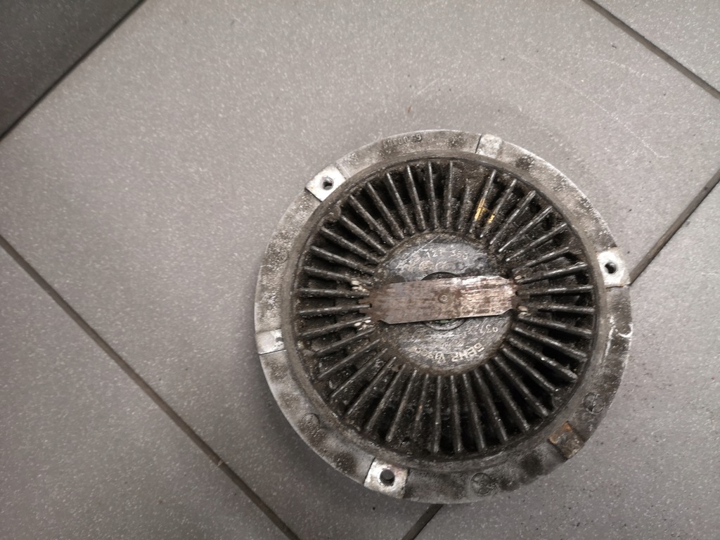 фото №2, Вискомуфта вязкостная муфта audi a6 c5 2.5 tdi 059121350