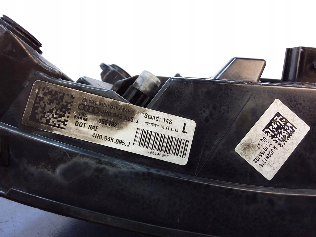 фото №5, Audi a8 d4 лампа задня ліва зовнішня 4h0945095j