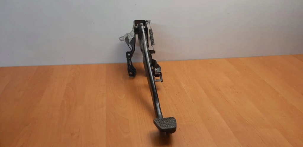 фото №1, Педаль тормоза mercedes vito w447