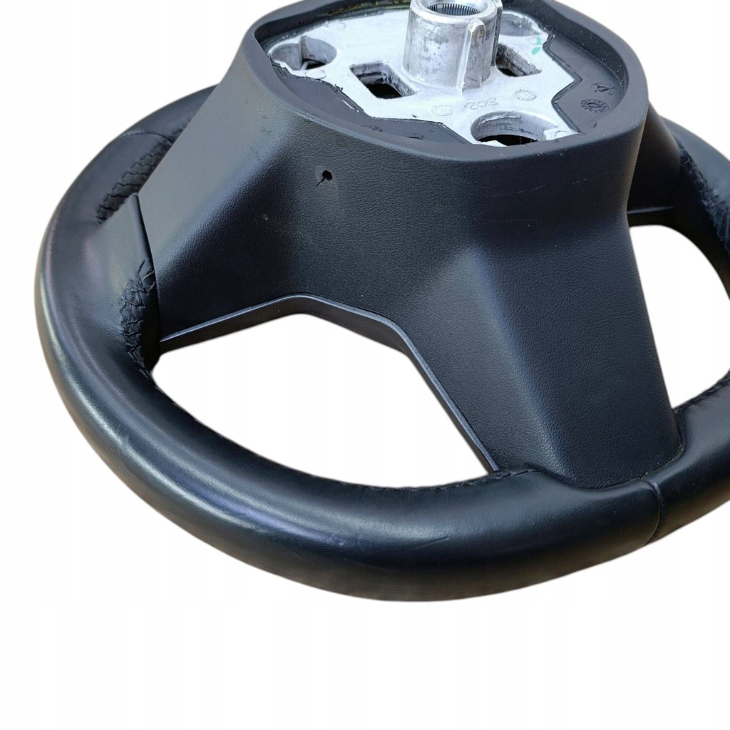 фото №11, Tesla model 3 2018 перед сторона левая воздуховод