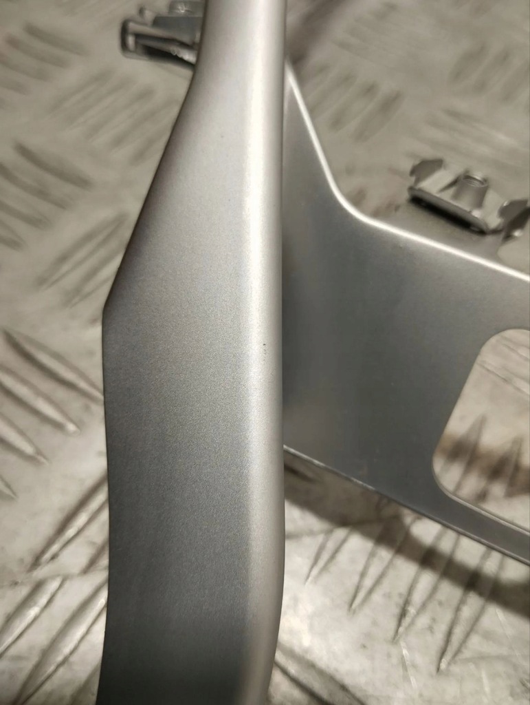 фото №6, Aston martin db11 2019 рамка панели приборной панели