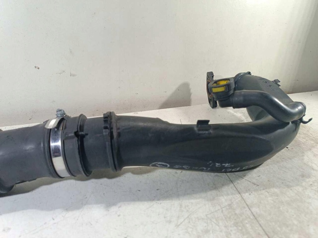 фото №3, Wąż труба інтеркулер renault clio iv 1.5 dci 165769779r