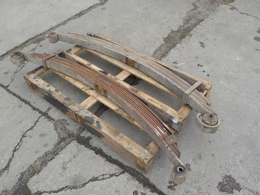 фото №3, Mercedes 814 рессоры задняя 8 щетка комплект 2szt.