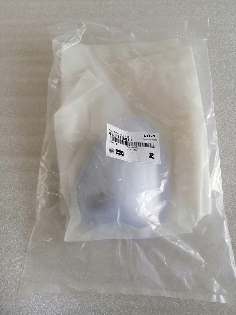 фото №1, Пленка внутренняя дверь левый перед rio iv 4 17-20