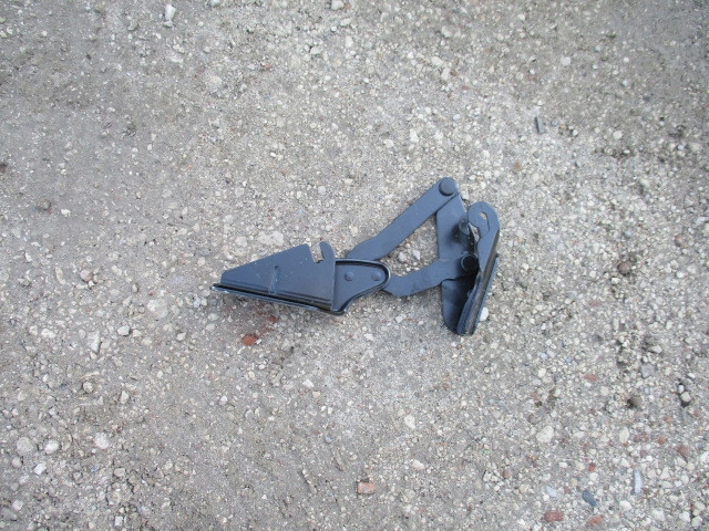 фото №1, Петля лівий капот iveco daily 06-13