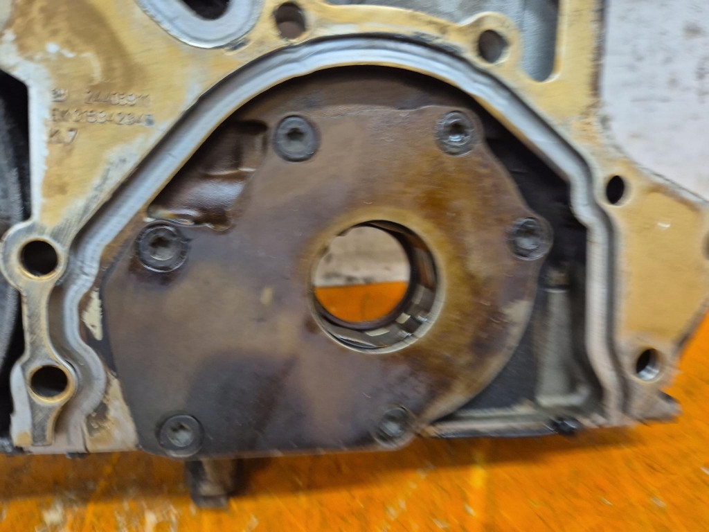 Opel meriva-a 04-10 1.6b 105km насос оливи 55559195 z16xep Недорого