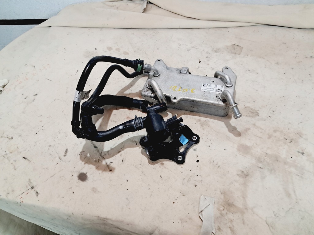 Купить Радиатор масла 4m0317021g vw audi skoda 4m0317021g