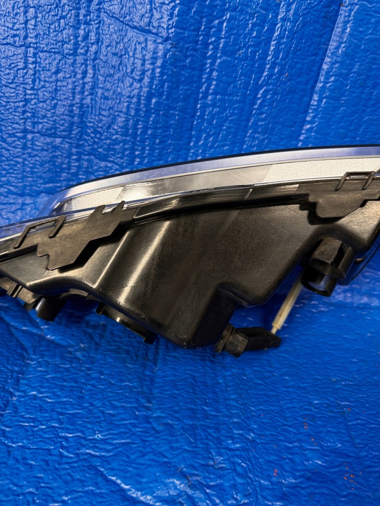 фото №15, Протитуманна фара правий skoda octavia iii 2012- 5e0941700d