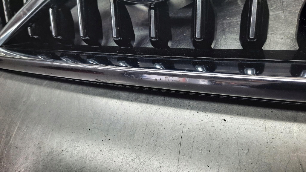 фото №5, Решётка радиатора решётка радиатора оригинальный номер 31425535 volvo xc60 ii 17-