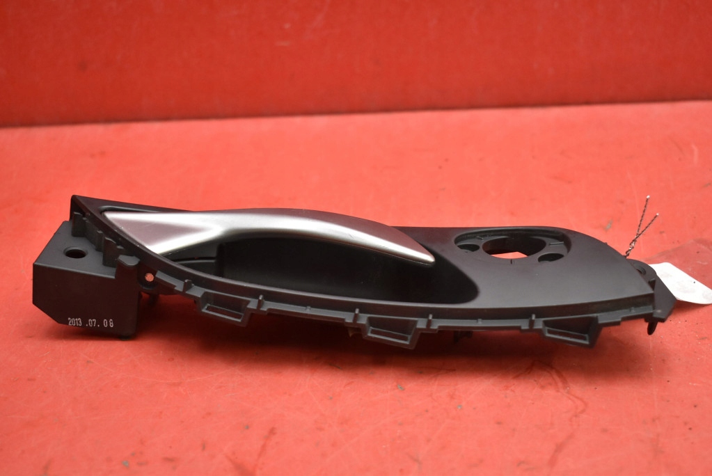 фото №4, Ручка внутрішня права перед 26111-72800 hyundai i40 11-19