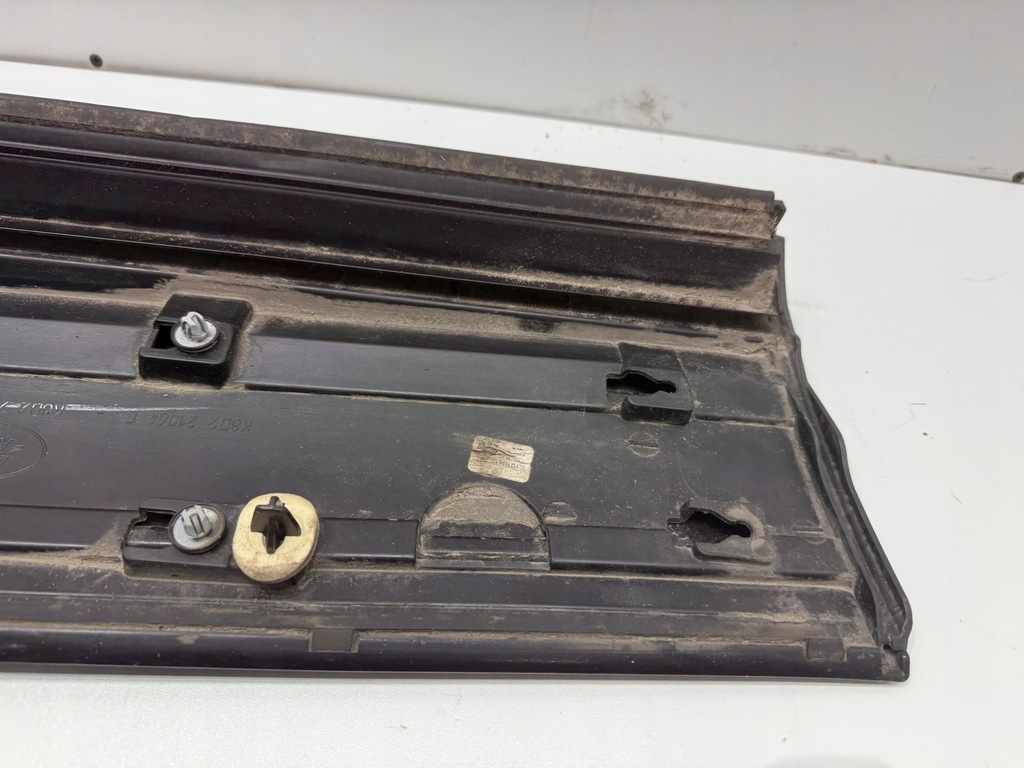 фото №8, Land rover evoque ii r dynamic молдинг дверь правая перед передняя k8d221064b