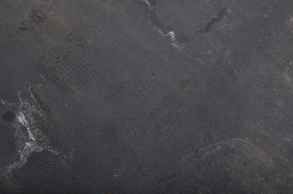 фото №11, Mercedes w639 уголок бампера правый задняя задний a6398801571