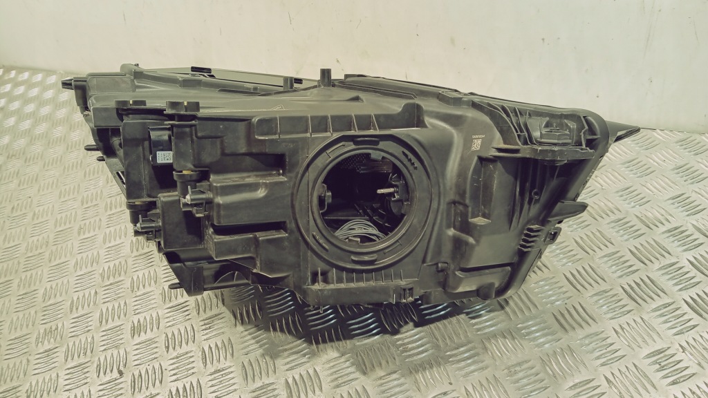 Фара audi q3 2 2 83a 18-25 83a941035 full led matrix оригінал європа ліва Недорого