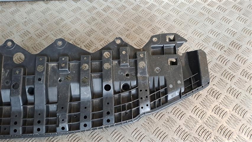 фото №7, M4 532890d130 плита бампера toyota yaris iii lift