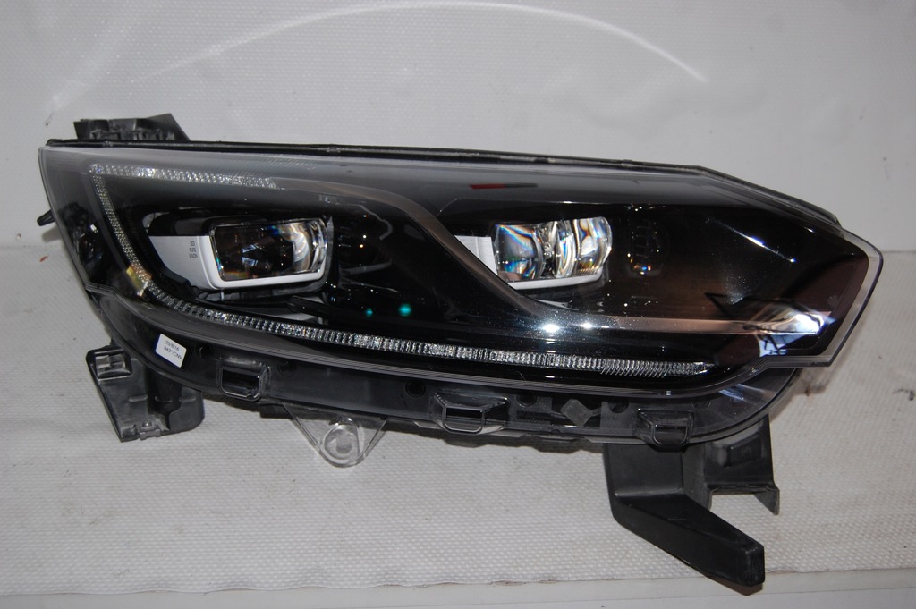 фото №1, Renault espace v led pure vision правая 260108498r