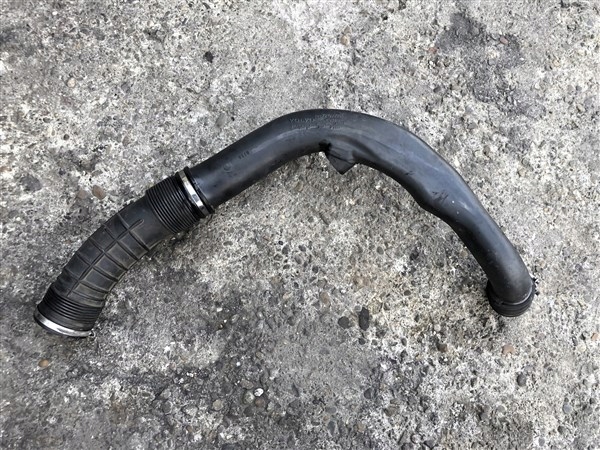фото №3, Шланг воздуха труба wąż volvo xc70 2.4 d дизель 72109999