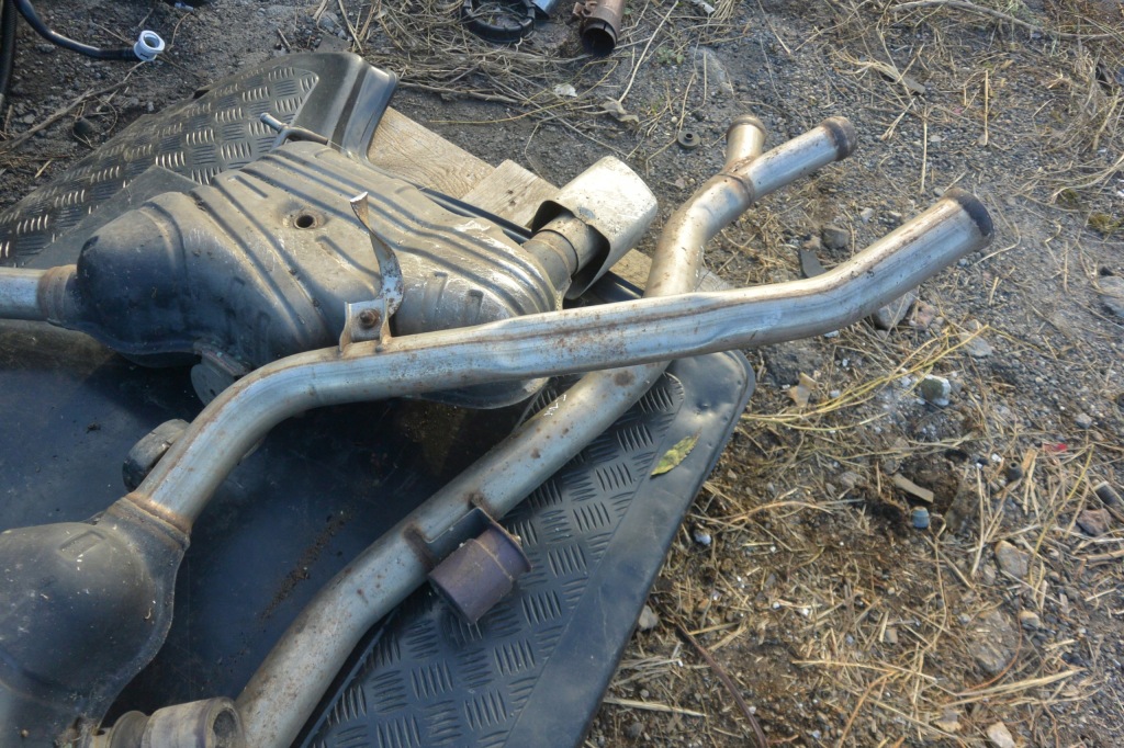 фото №7, Вихлоп гасник кінцевий mercedes-benz ml-klasa w164 комплект