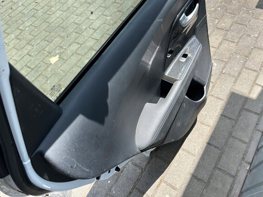 фото №8, Kia niro lift 19- дверь левая задняя задние комплект