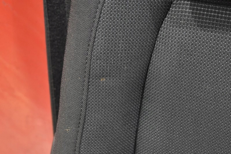 фото №6, Сиденье сиденья пассажира задняя задние iii ряд opel zafira b 05-10