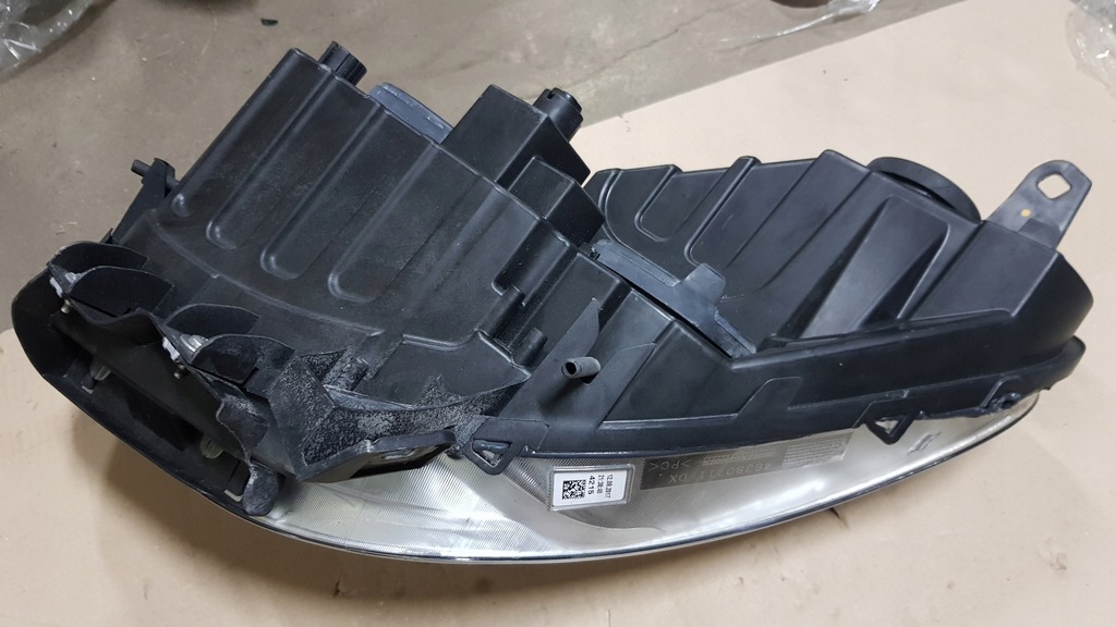 фото №10, Opel combo лампа права перед 520868560e оригінал