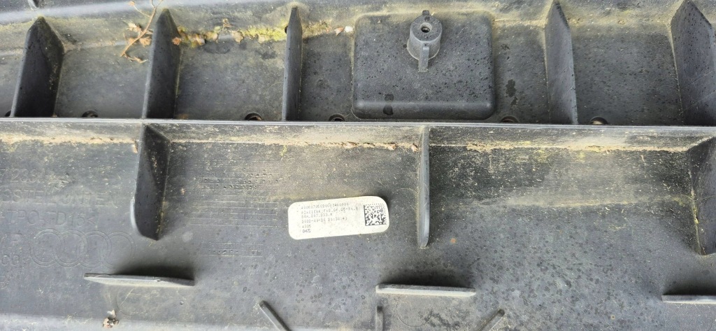 Бампер передній перед audi q5 sq5 2 80a рестайлінг  80a807437p в Україні