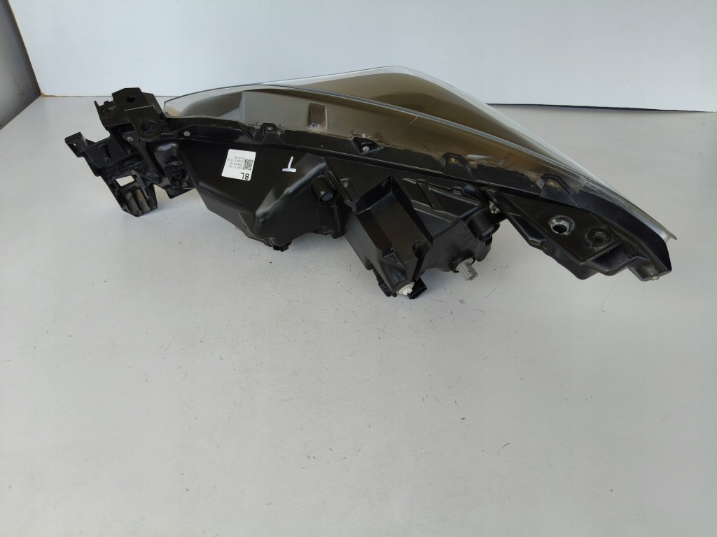 Фара правый  фара mazda 3 16- рестайлинг  full led Оригинал