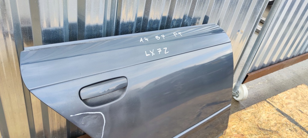 фото №10, Дверь правый задняя audi a4 b7 lx7z sedan kombi 2