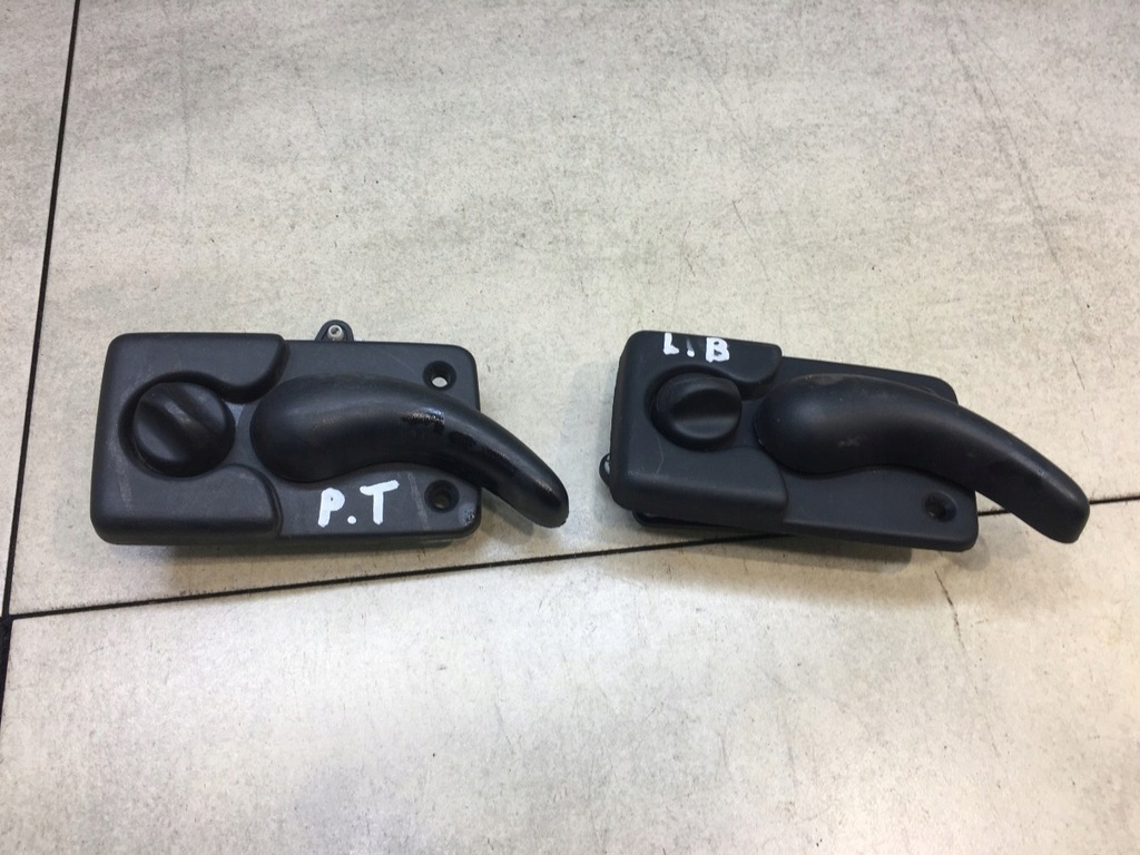 фото №1, Ручка внутренняя задняя комплект movano i 7700352