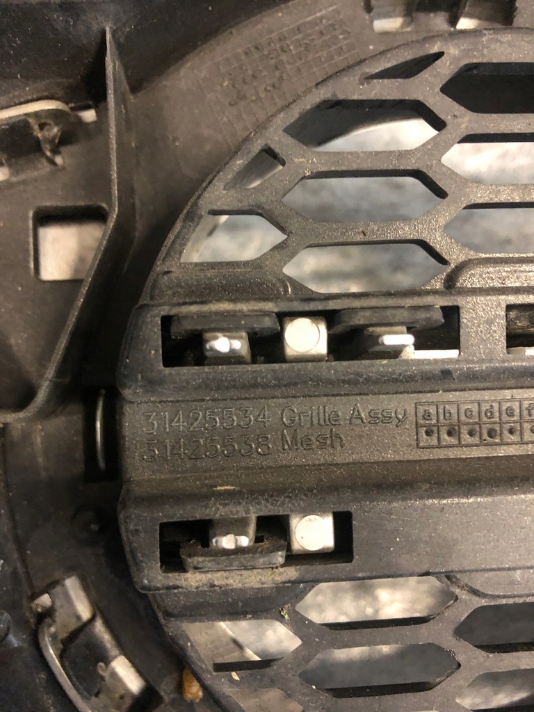 фото №6, Решётка радиатора решётка радиатора volvo xc60 ii r-design