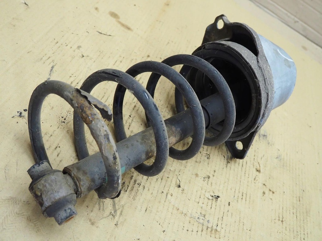 фото №10, Volvo v70 ii амортизатор пружина подушка задня lew