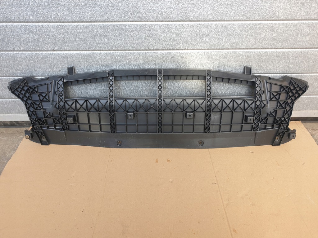 фото №1, Audi q5 8r защита подвеска плита 8r0807233a