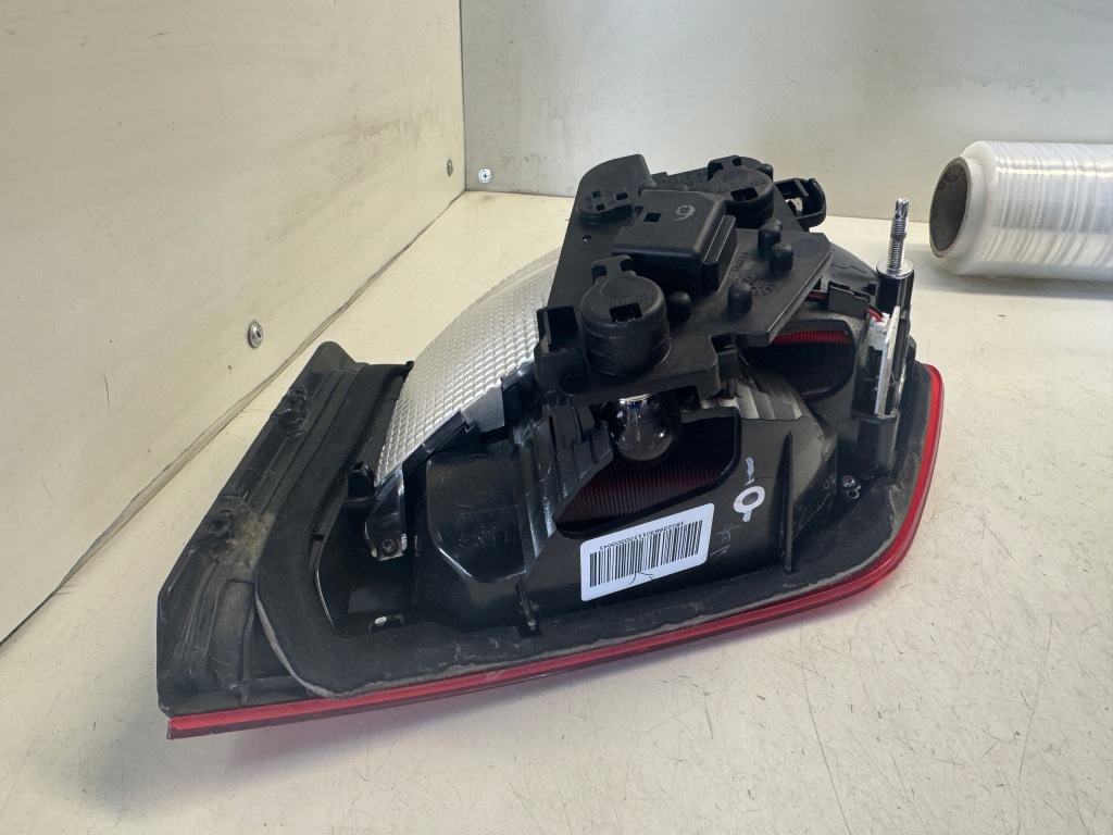 Bmw f45 фара левое  задняя w крышке  7491341 Доставка