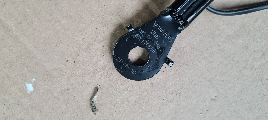 фото №6, A5 8w клипса поперечина сиденье левая правая перед 8w0857755 a4 b9 8w