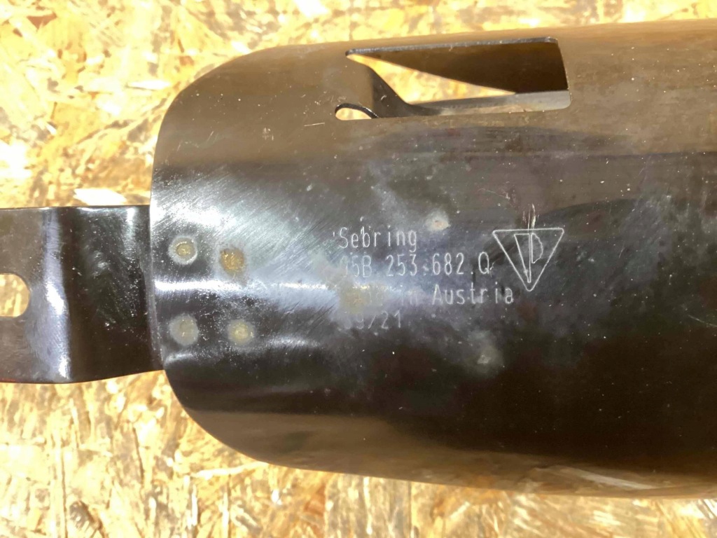 Наконечник глушителя сторона правая porsche macan 95b 95b253682cq с Разборки