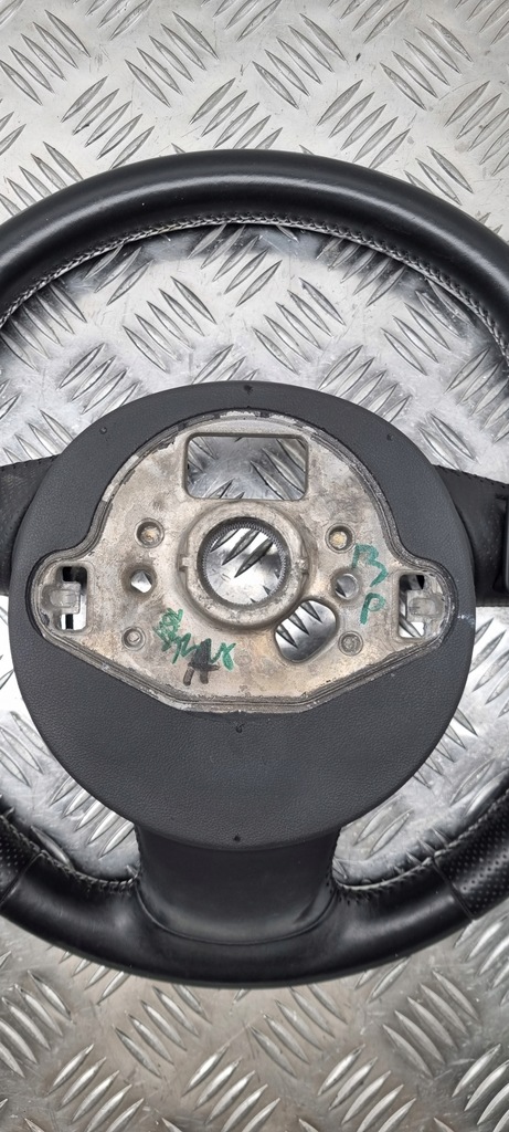 фото №11, Audi q3 8u воздуховод лепестки переключения s-line