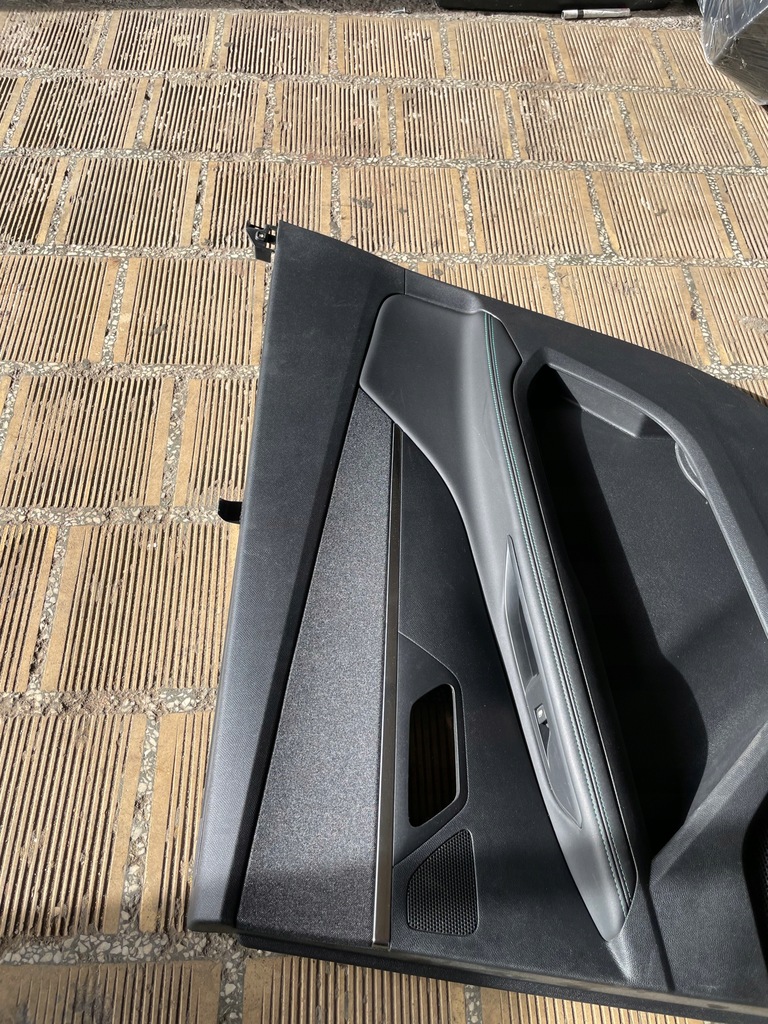 фото №5, Обшивка обивка дверь правый задняя peugeot 5008 ii