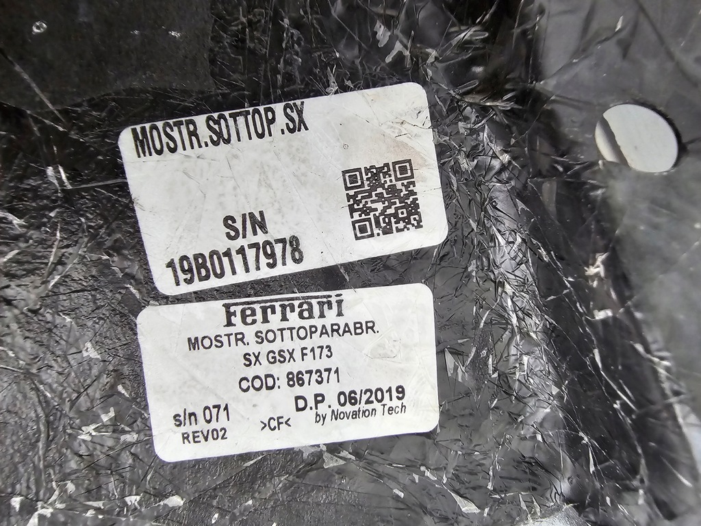 фото №11, Ferrari sf90 stradale f173 жабо карбон