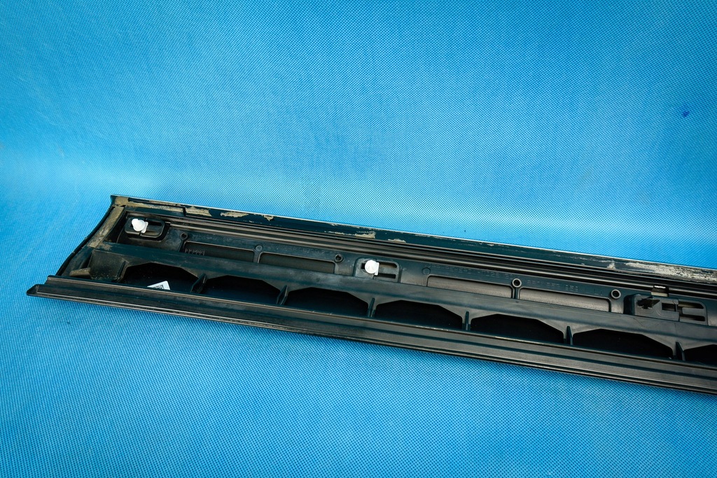 фото №11, Молдинг нижня двері перед ліва audi q5 8r lift 8r0853959l ly9t