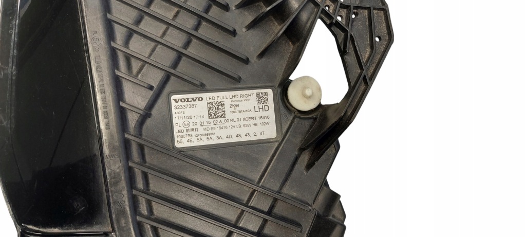 фото №15, Volvo xc60 ii 2 17- правая лампа перед правый перед eu full led 32337387