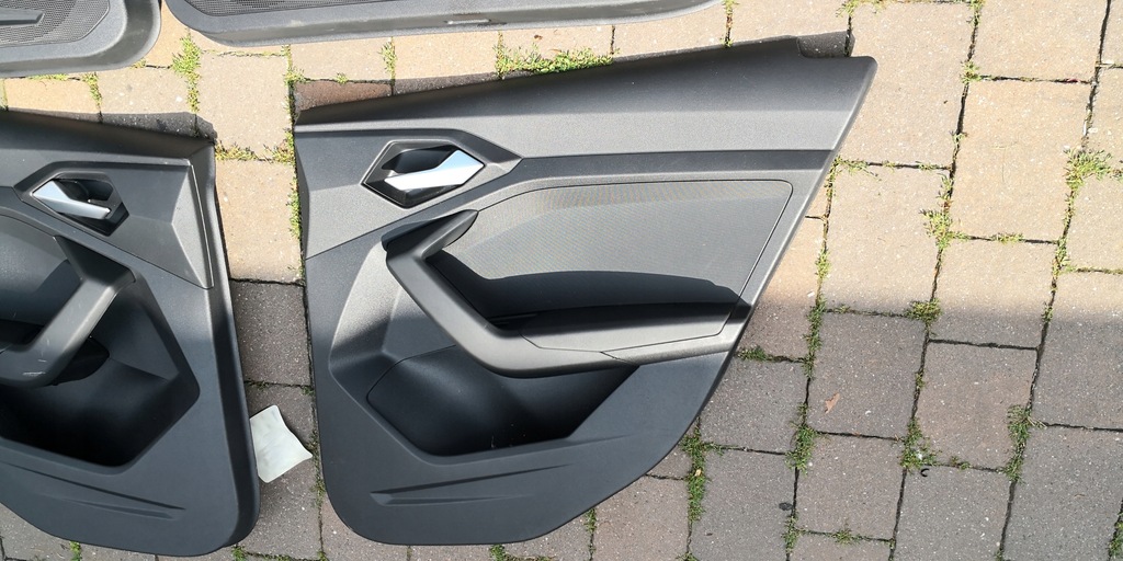 фото №5, Audi a1 82a обшивки дверь комплект