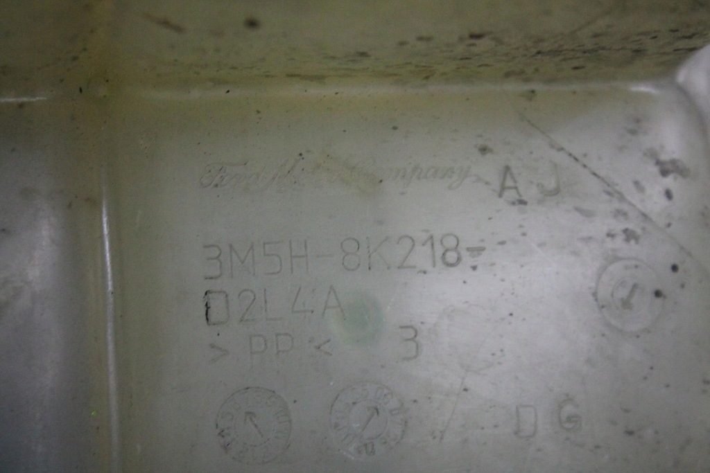 фото №10, Бачок расширительный 3m5h-8k218-d2l4a volvo c30