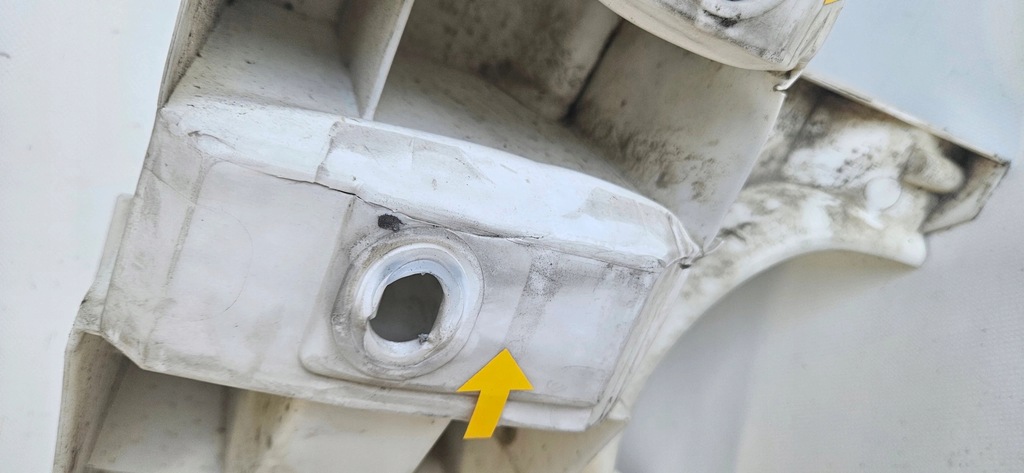 фото №9, Балка бампера задняя renault clio v 850902064r