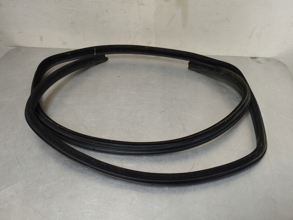 фото №6, Bmw e91 прокладка дверь правый задняя 7119966