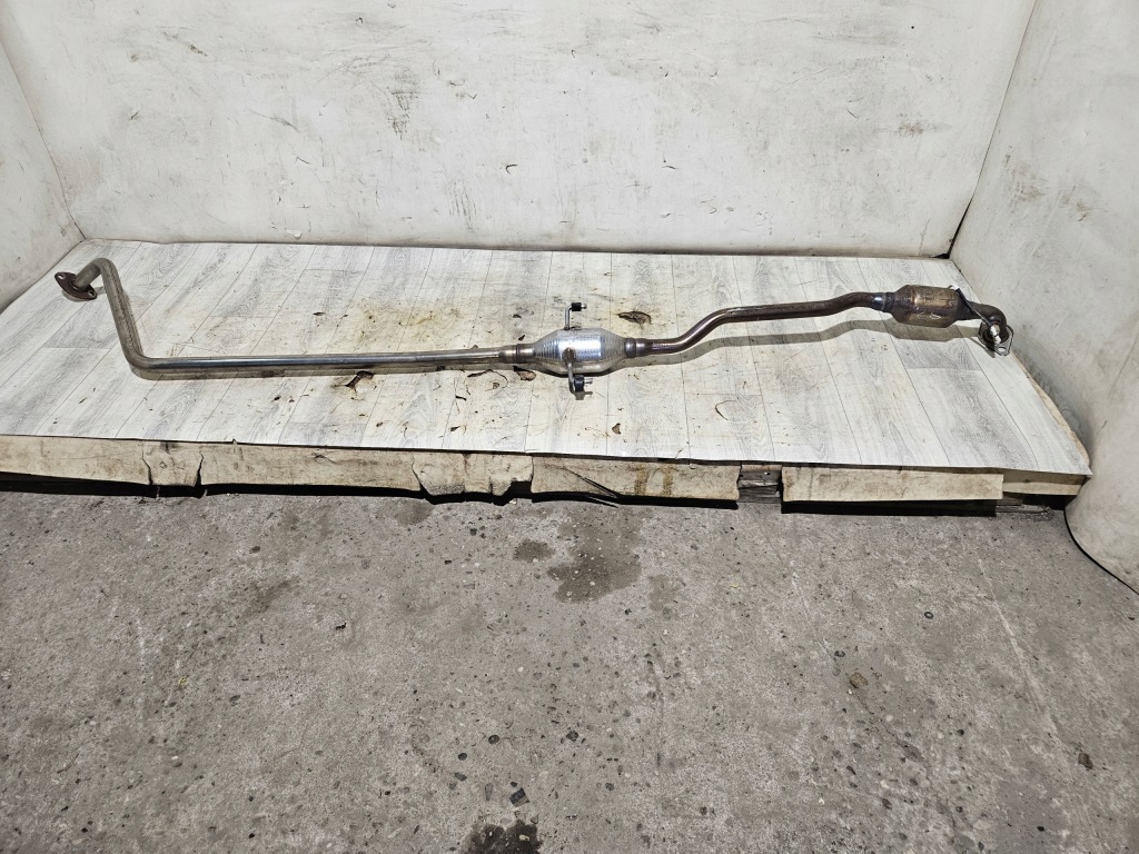 фото №1, Toyota aygo ii гасник середній