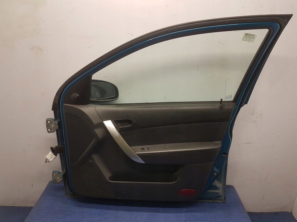 Chevrolet aveo t250 дверь перед правое Цена