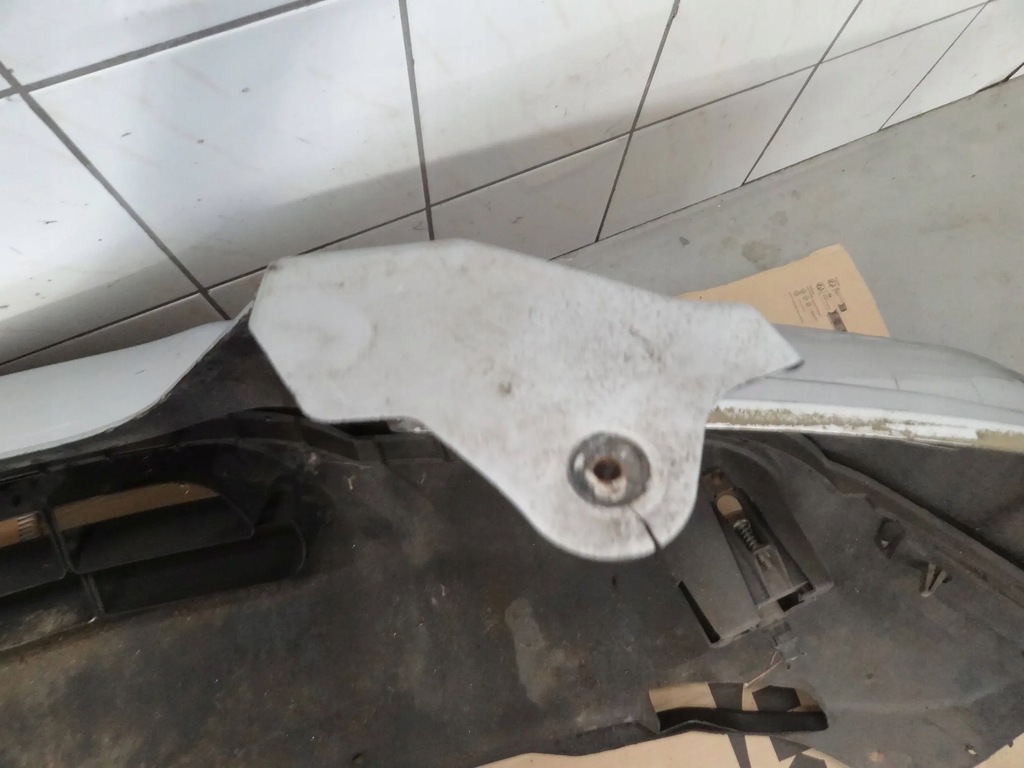 фото №14, Chrysler pacifica 04 бампер перед передній сріблястий